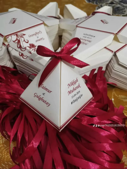 Pyramid Box with two color Printing